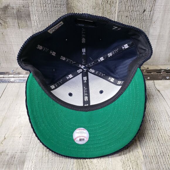 New Era COOPERSTOWN Corduroy York Yankees Hat 59Fifty 7 1/2 Fitted Cap Navy NEW - Picture 6 of 7